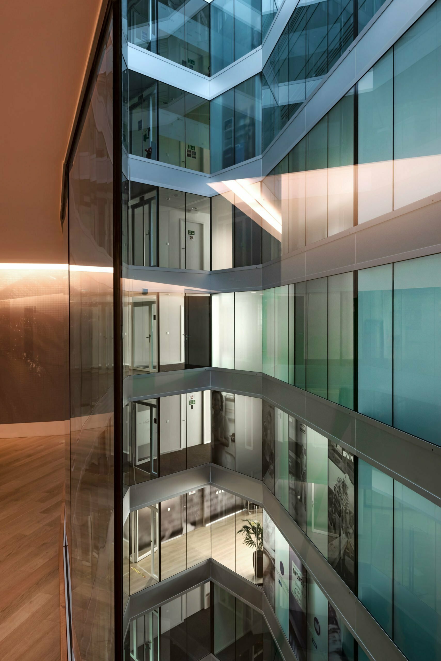 LINK Geneva Interior Atrium